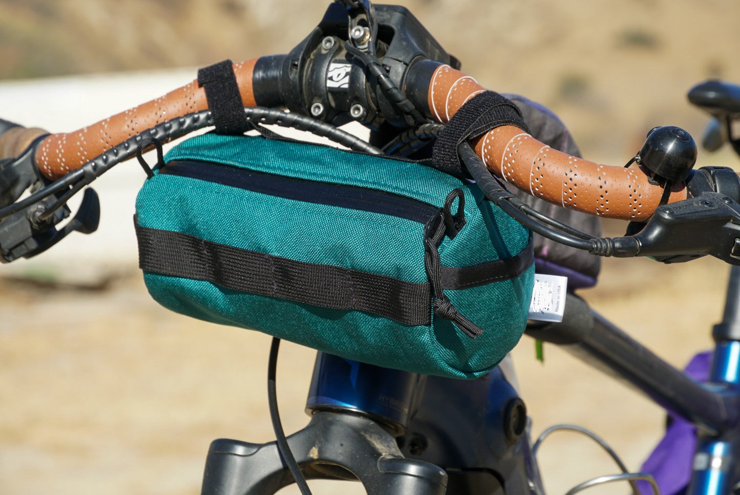 Minimalist Bar Bag