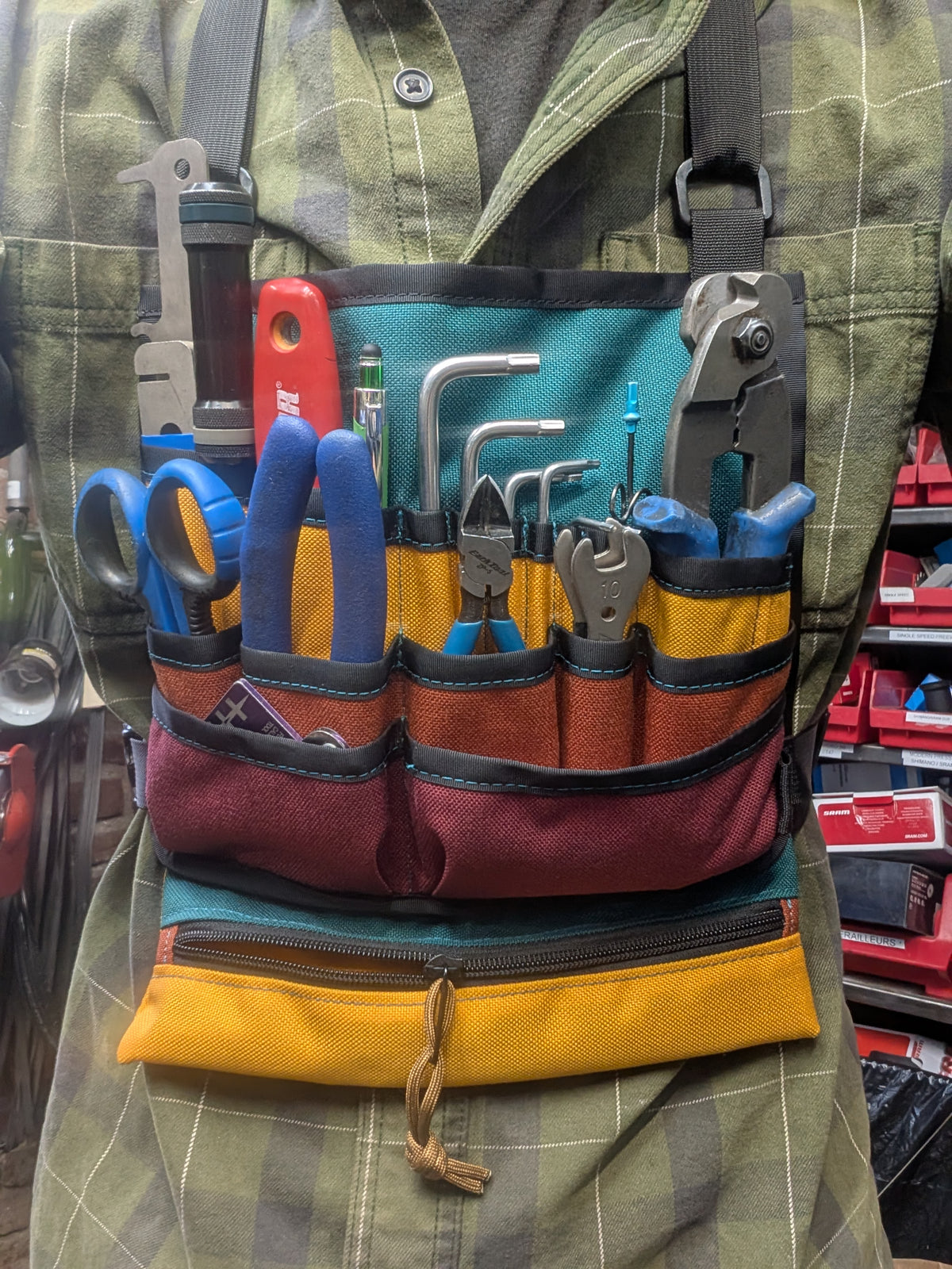 Deluxe Tool Bib