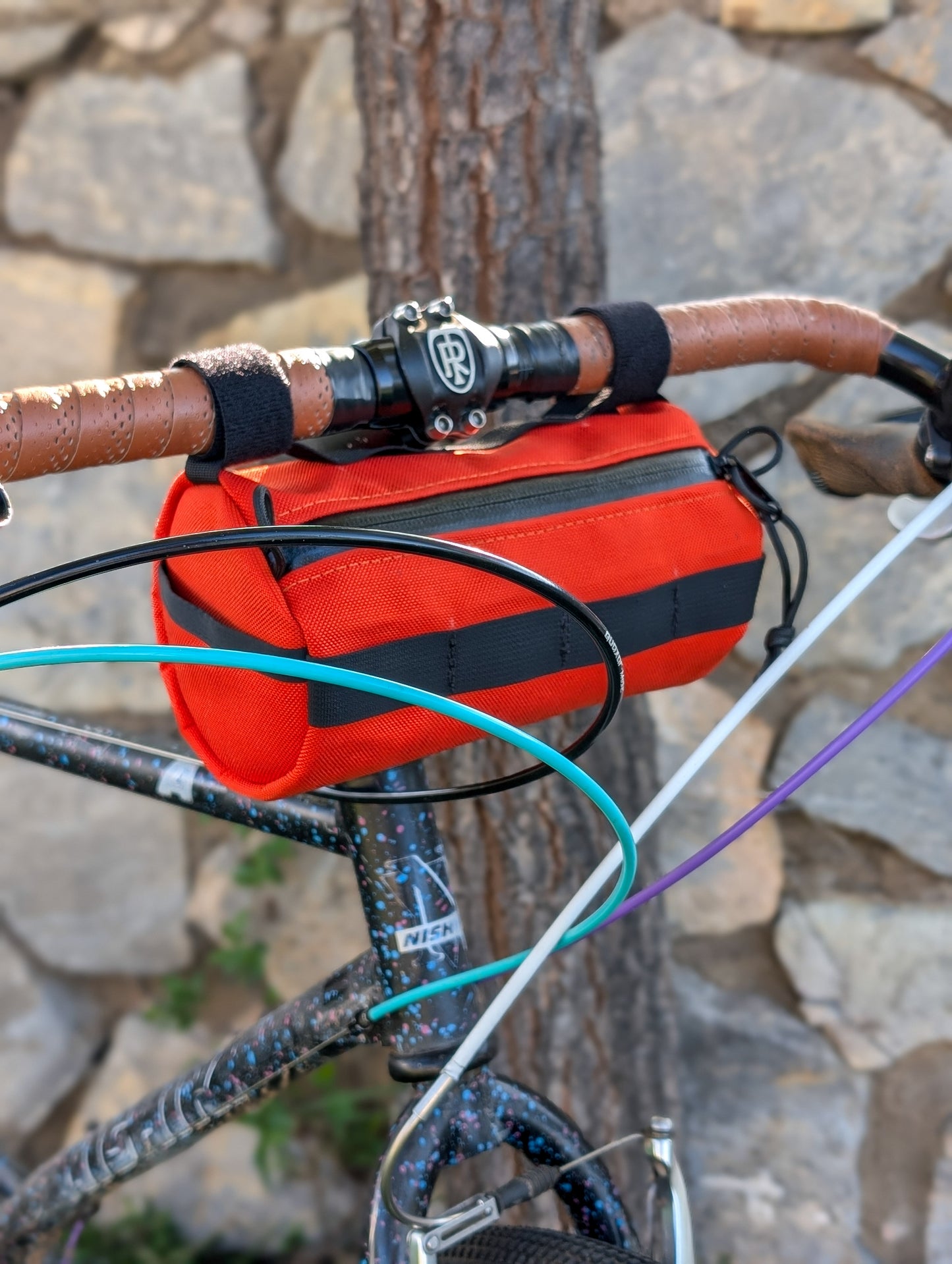 Minimalist Bar Bag